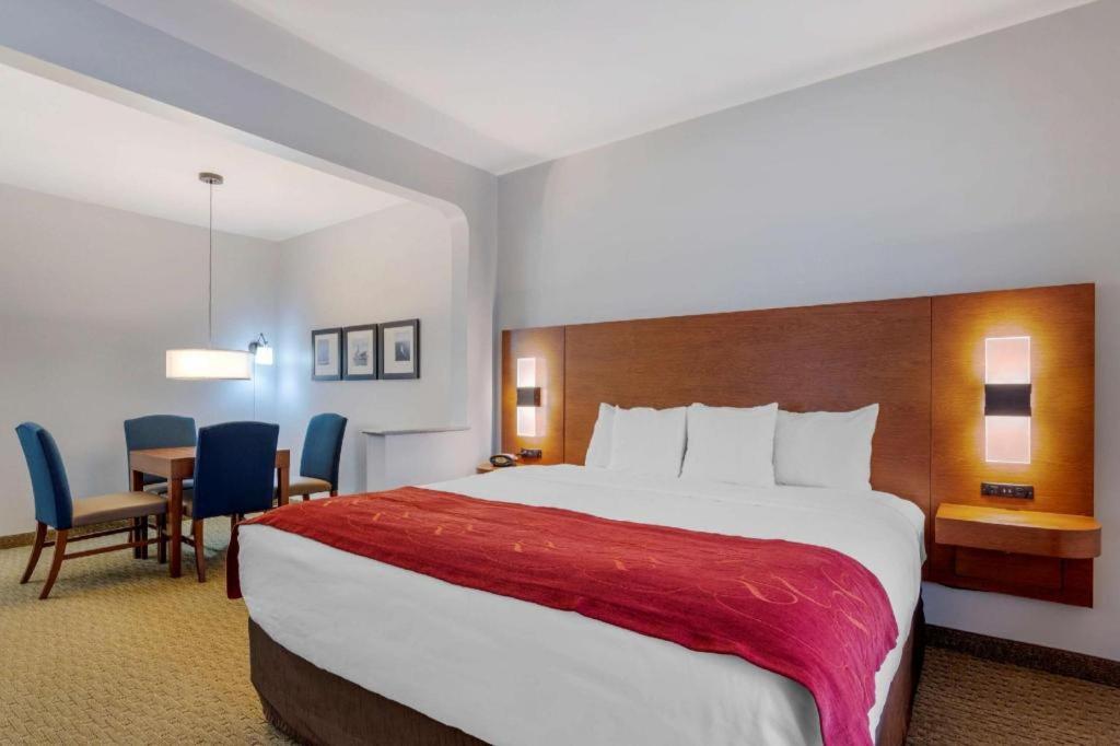 Comfort Suites La Porte Esterno foto