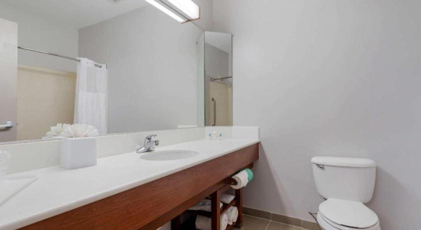 Comfort Suites La Porte Esterno foto