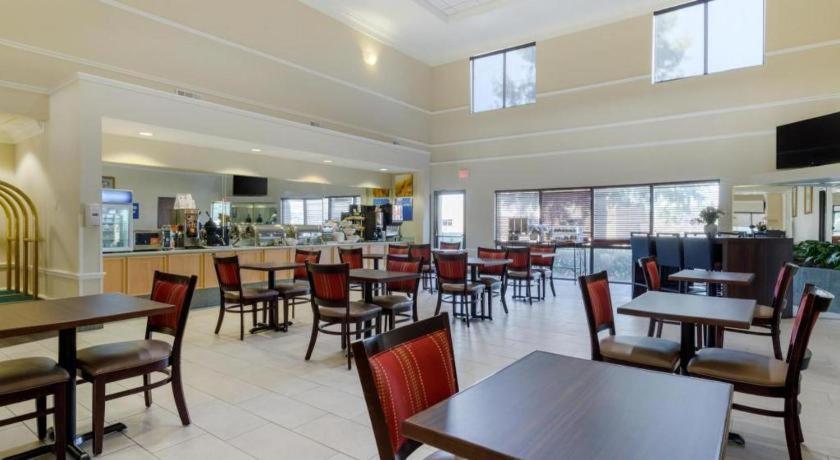Comfort Suites La Porte Esterno foto